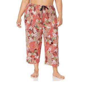 HUE Strawberry Bouquet Capri Pajama Pants